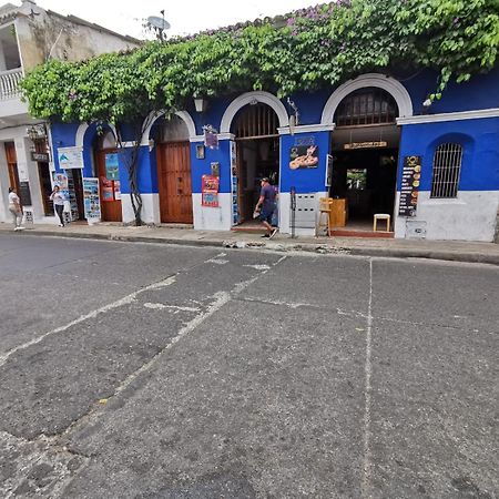 Hostal Luna Llena Getsemani Cartagena エクステリア 写真